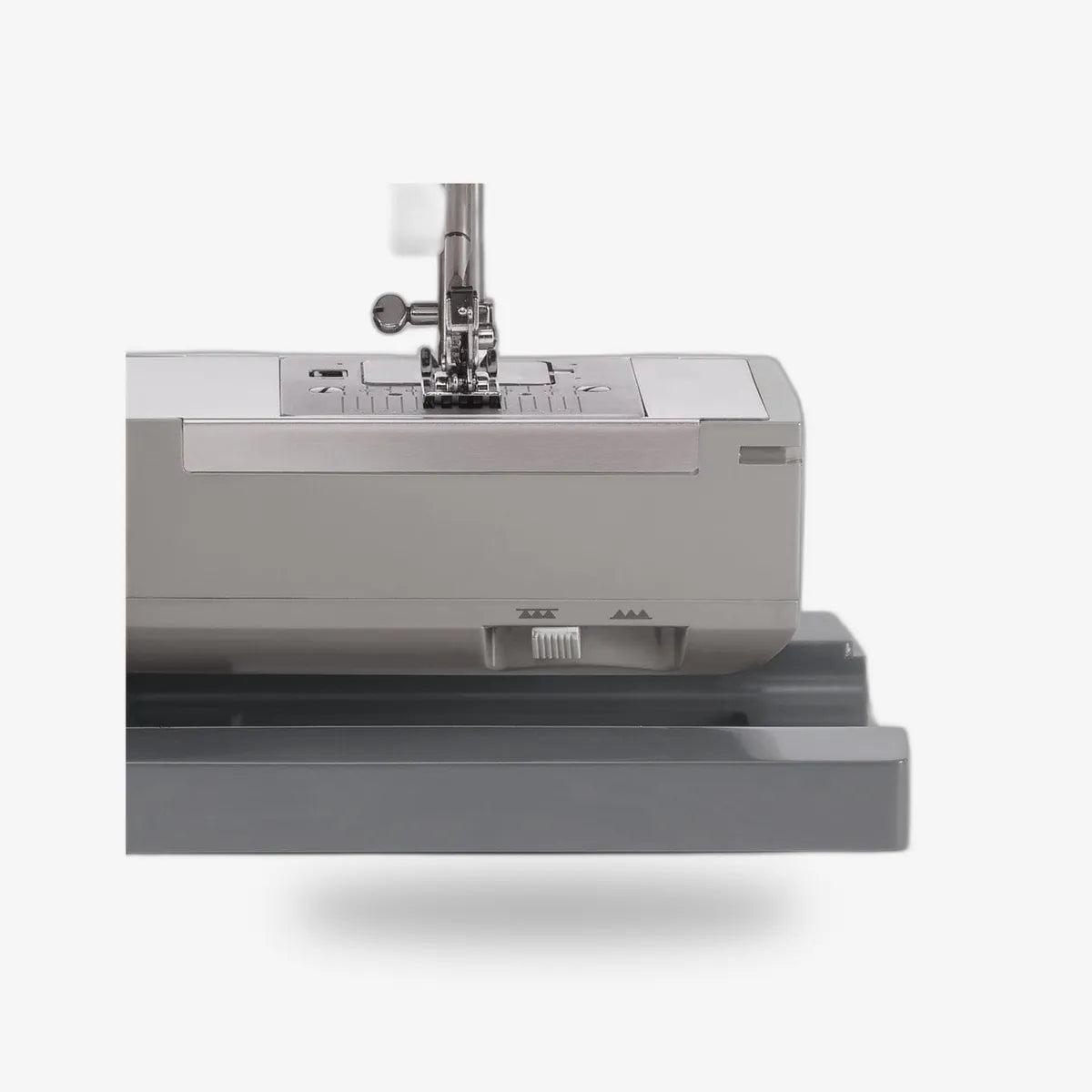 Singer Heavy Duty Sewing Machine — Model 4411